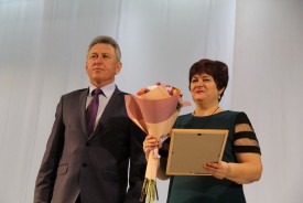 В Волгодонске поздравили учителей на торжественном педсовете